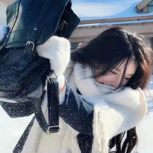 别撒娇了！喝！